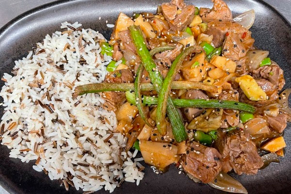 Restaurante El Patio | Restaurante en Las Rozas | Wok de solomillo de ternera